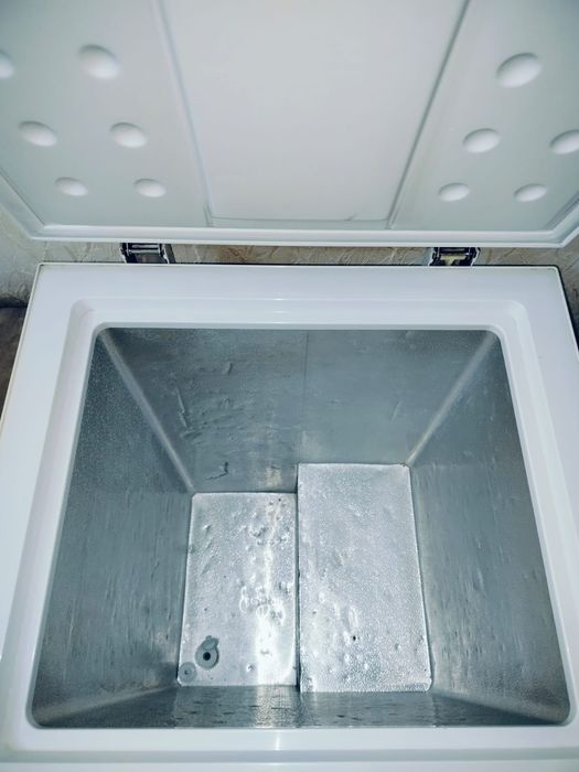 Морозильник в хорошем состоянии