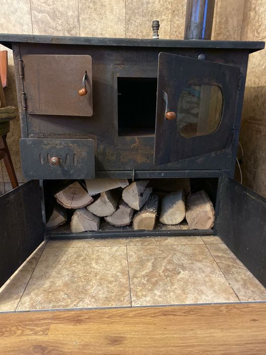 Камина с водна риза и фурна Prity