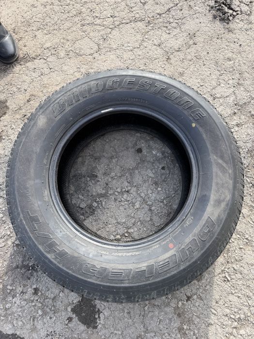Летние шины Bridgestone, б/у