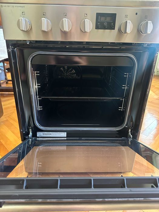 Aragaz mixt SteamBake AirFry 60 cm inox antiamprentă cu 4 ani garanție