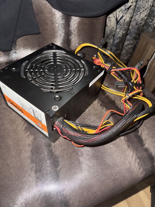 Sursa Deep Cool 450 W