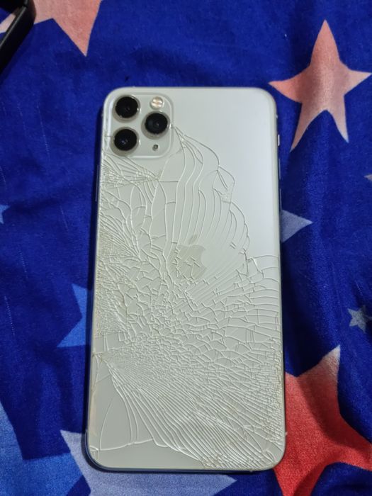 Iphone 11 pro max nfunctional