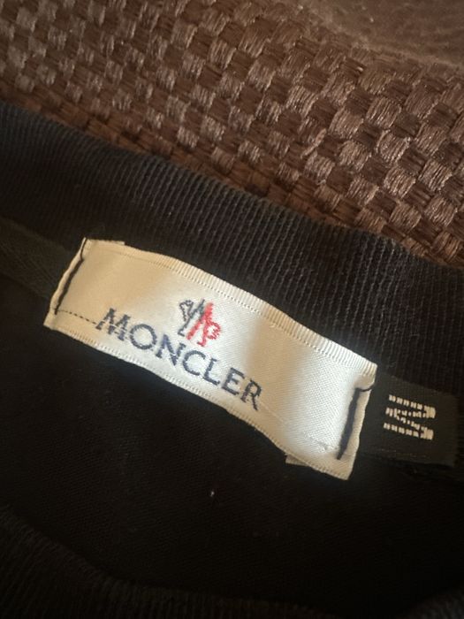 Tricou moncler elegant