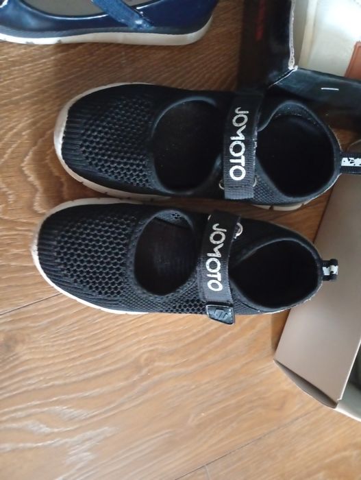 Обувь на девочку 33размер