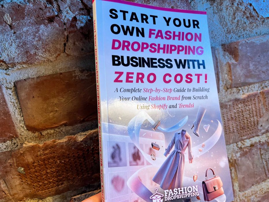 Книга за дропшипинг на дрехи и мода със Shopify (Английски език)