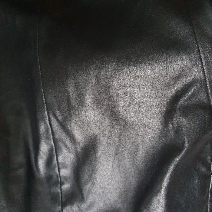 Sacou imitatie de piele Guess