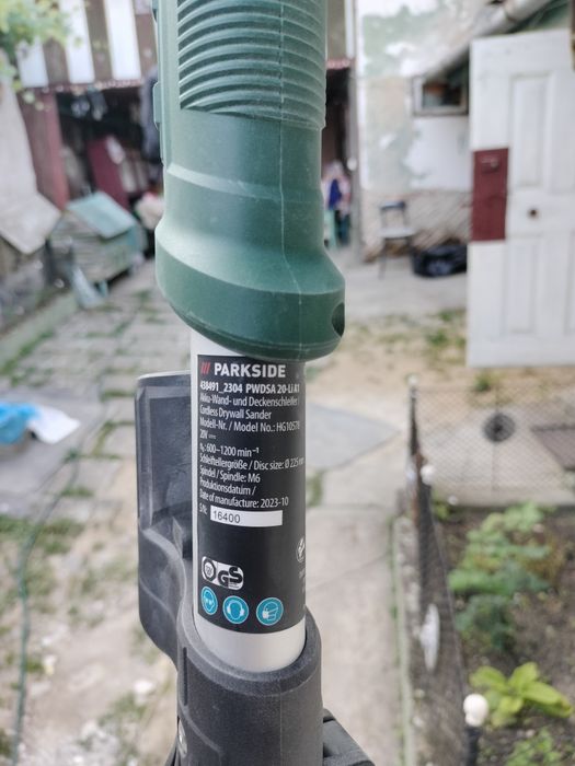 Vând girafă Parkside