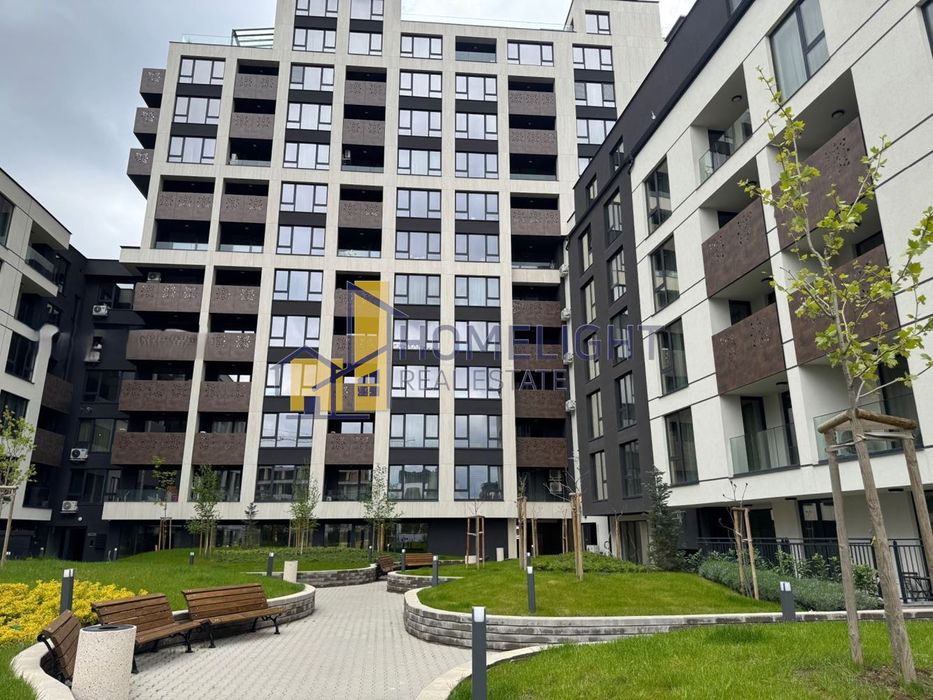 Двустаен апартамент в кв. Кръстова вада