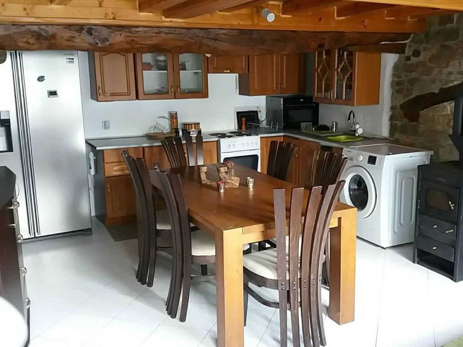 Дава се под наем Къща в Велико Търново, Център - 120 кв.м за 598.23 € - Снимка #1