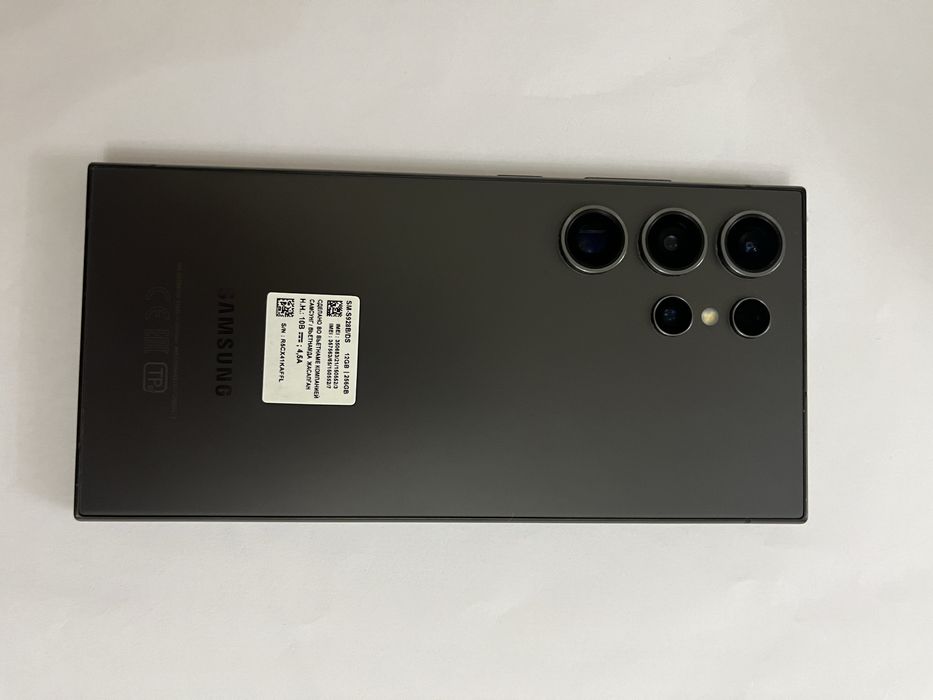 Продам Samsung S24 Ultra