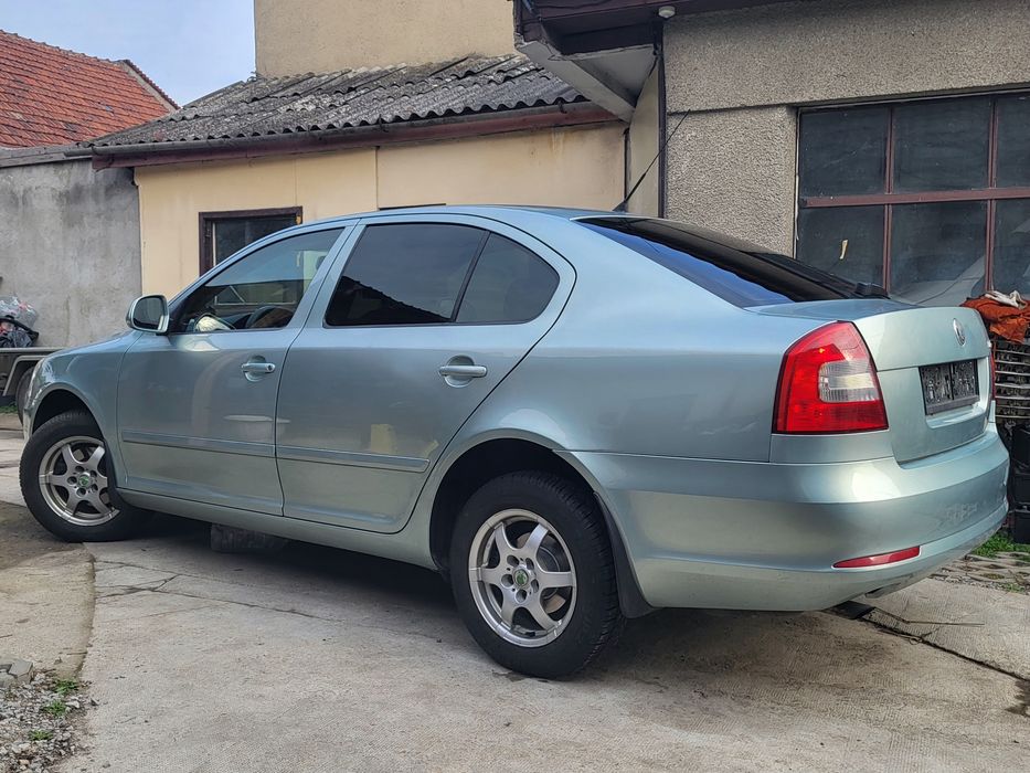 Skoda Octavia Anul 2010 1.4 mpi Benzina 194000 km Clima funcțional