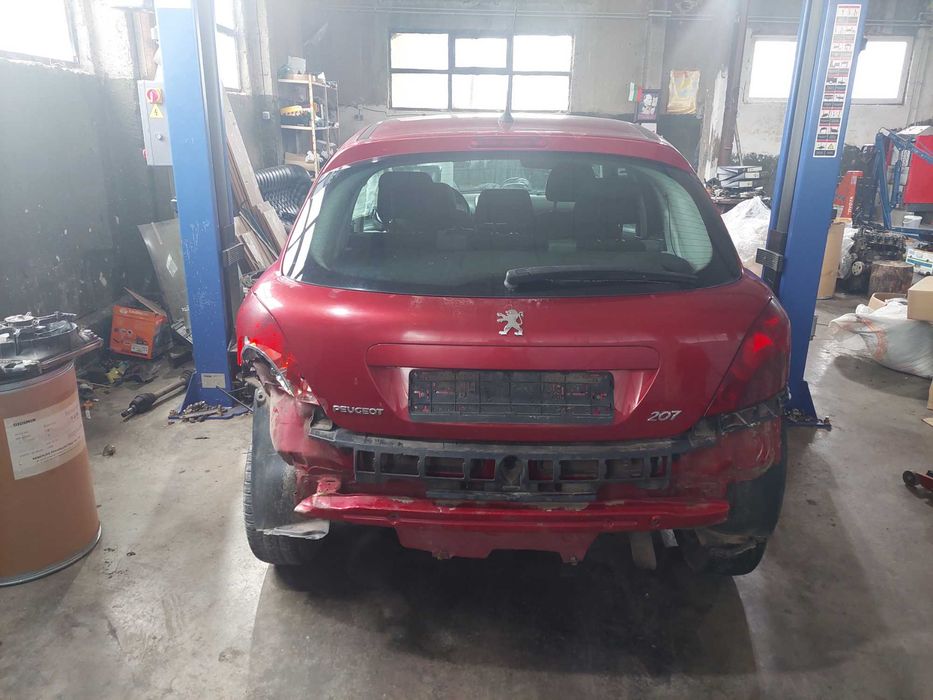 Peugeot 207 1,6 HDI Пежо 207 на части!
Май 2010, Хечбек