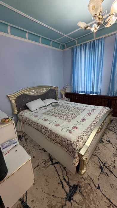 Olmazor  Beshqo'rg'on  mahallasi 6 uy Hovli  sotiladi