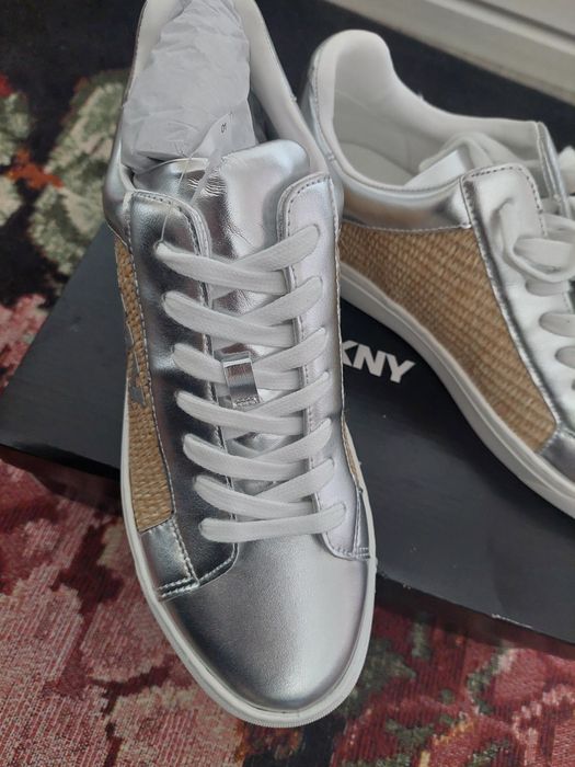 DKNY  кецове чисто нови