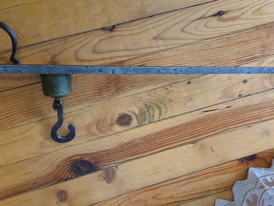 Стар ретро кантар с топуз