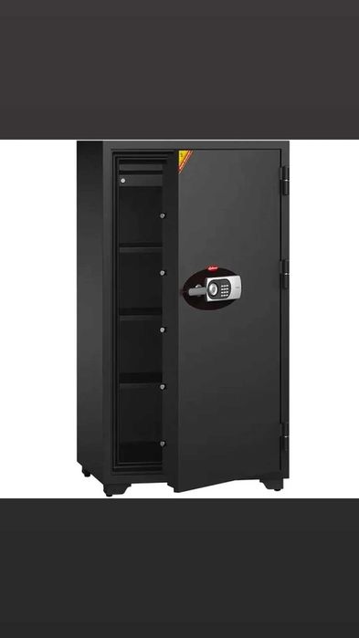 Diplomat Seyflari. Сейф Diplomat