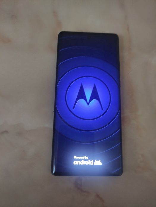 Бартер! Motorola Edge 30 Ultra
Процесорни 8 ядра
Скорос