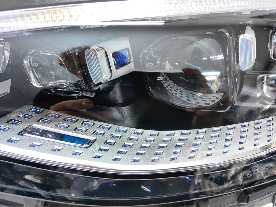 Оригинален фар Мерцедес 223  Mercedes S 223  DIGITAL LIGHT