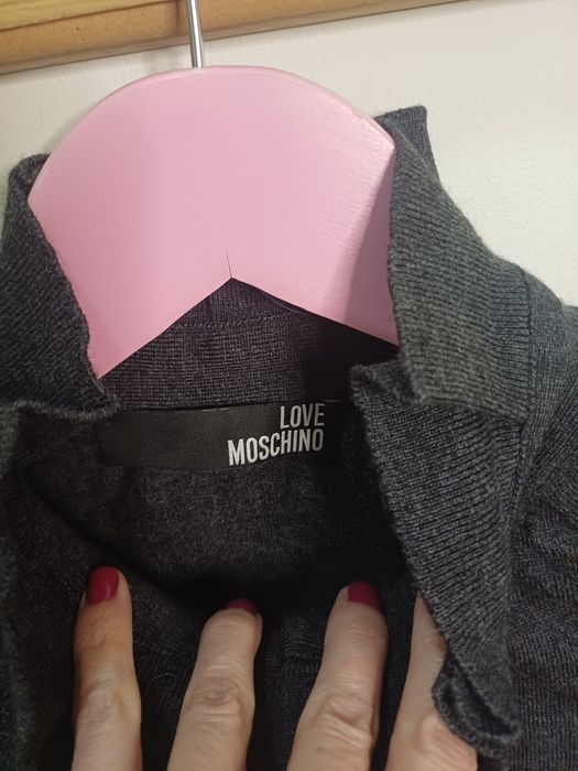 Оригинална жилетка LOVE MOSCHINO – размер S