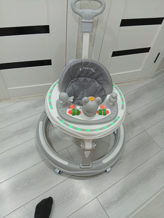 Продам ходунки в идеальном состоянии