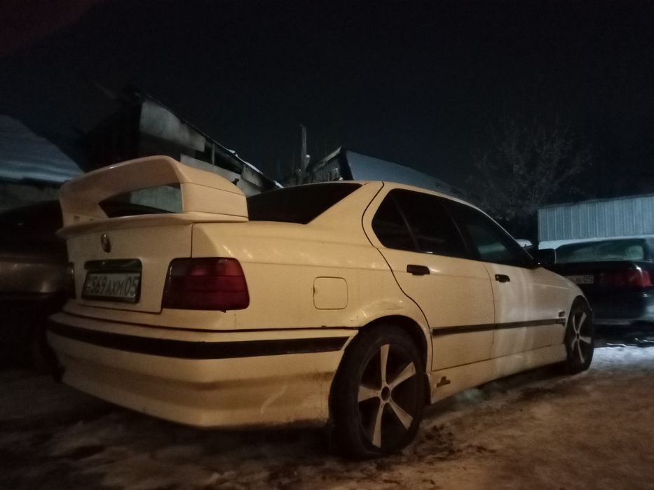 128 стиль р  16 диски БМВ