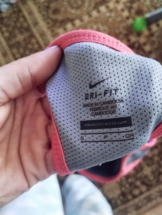 Оригинални  Nike fit,потник и клин