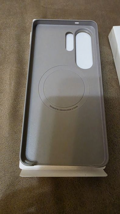 Samsung Galaxy S26 Ultra Slim Magnet Case