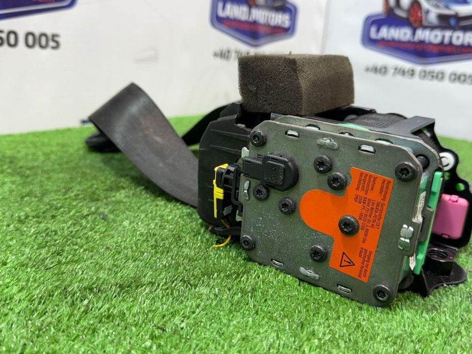 Centura siguranta fata dreapta 2009 audi a4 avant 2.0 diesel cod oem 8k1857706 3063561 2009-2016