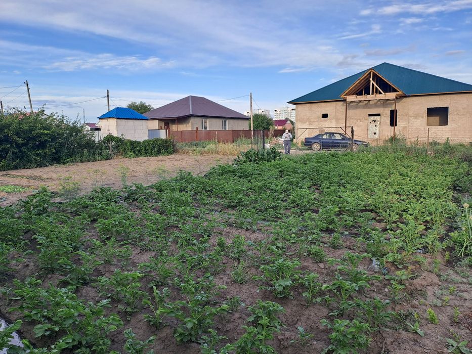 Земельный участок