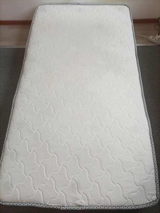 Продам матрас 120*200
