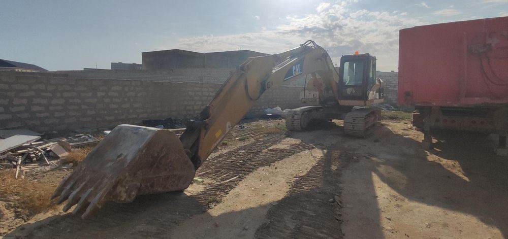 Продается экскаватор cat 320c