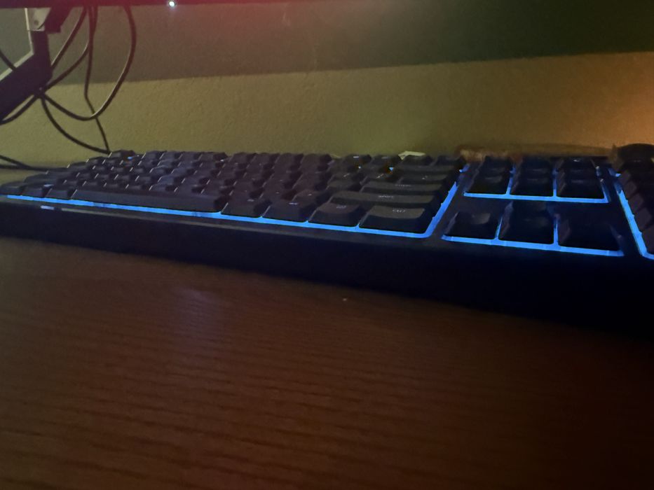 Tastatura gaming Razer DEATHADDER ORNATA V2