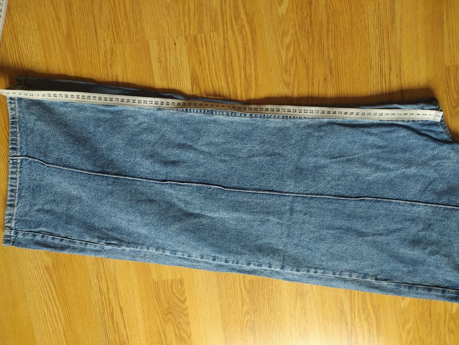 Дамски MANGO дънки с ръб