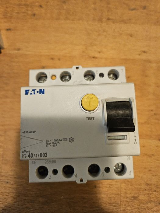 Siguranțe electrice