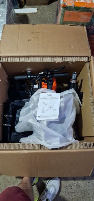 Scuter electric pentru persoane cu dizabilități