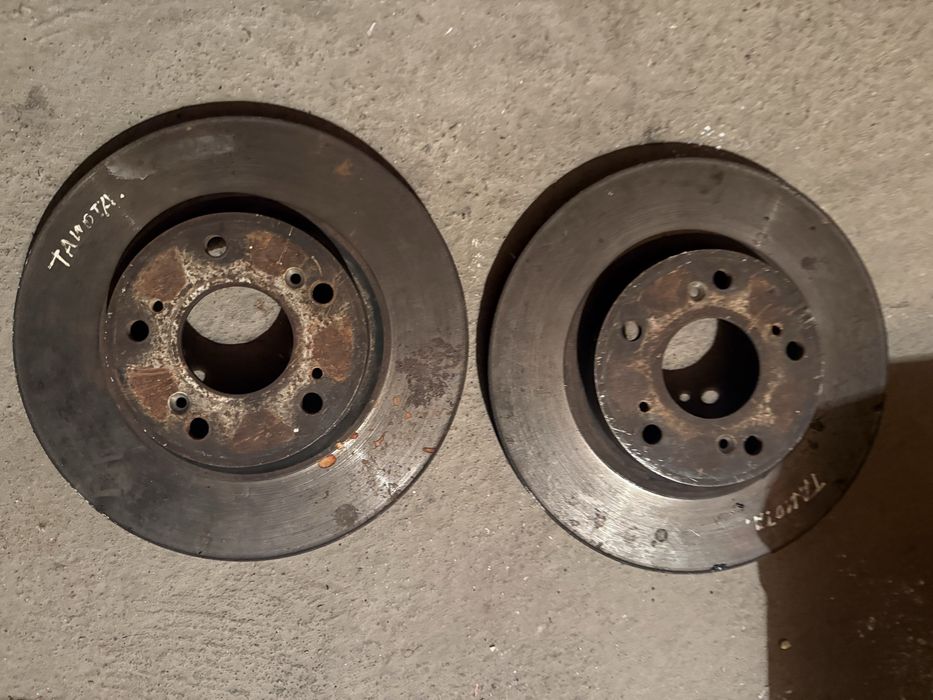 2 тормазных диска
