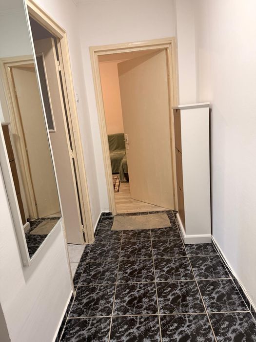 Apartament de închiriat