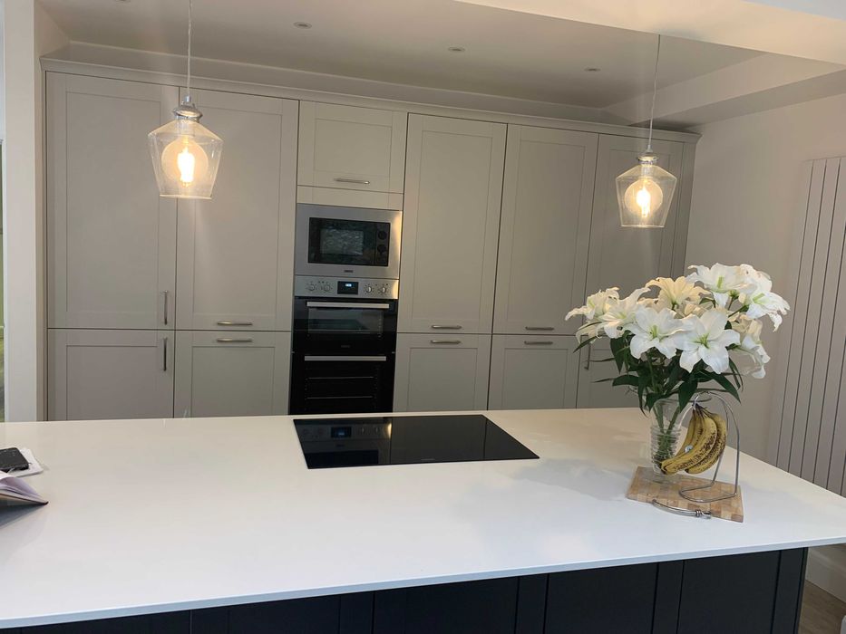 Вътрешни ремонти - бани, кухни, цялостно завършване до ключ