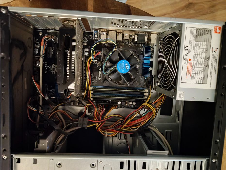 Компютър + Монитор