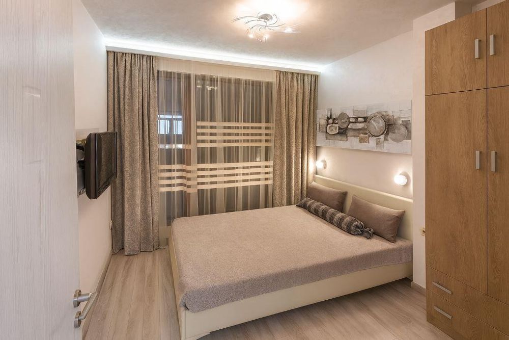 Дава се под наем Тристаен апартамент в Варна, Зимно кино Тракия - 85 кв.м за 650 € - Снимка #3