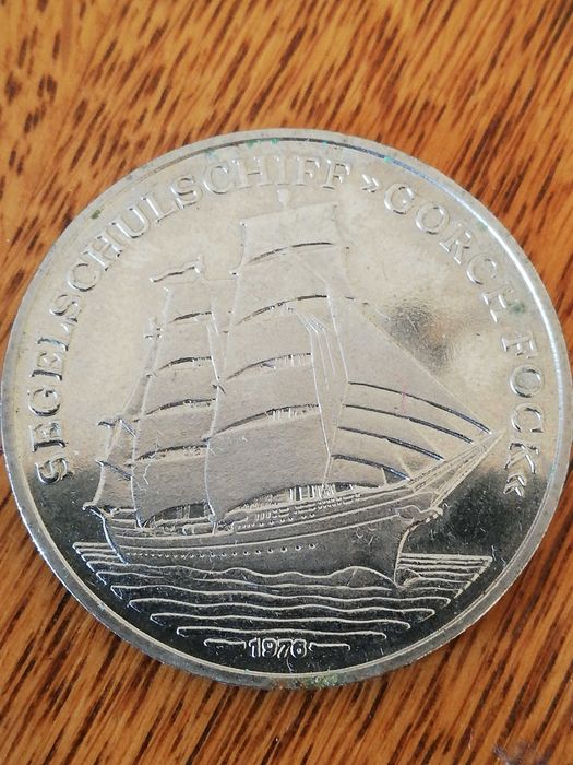 Юбилеен немски медал 1976