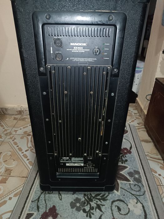 Vând sau schimb! 2 boxe active în stare perfectă stare de  funcționare