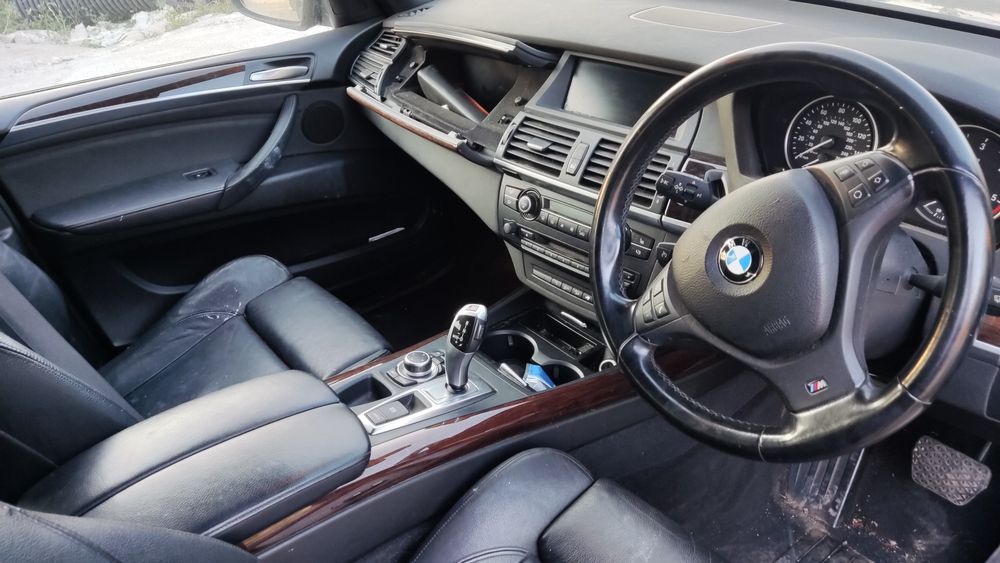 Bmw X5 E70 2011 LCI 4.0 фейслифт на части