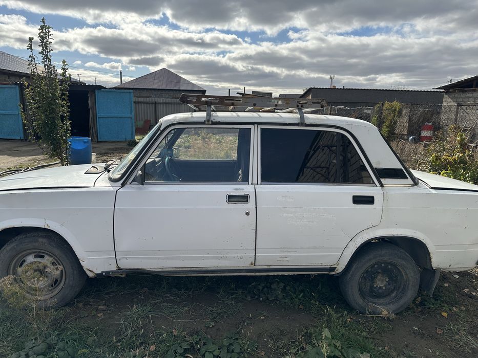 Продам срочно Жигули