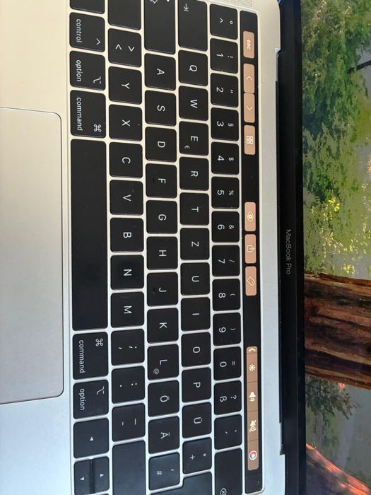 macbook pro 2019 • Anunturi gratuite • OLX.ro
