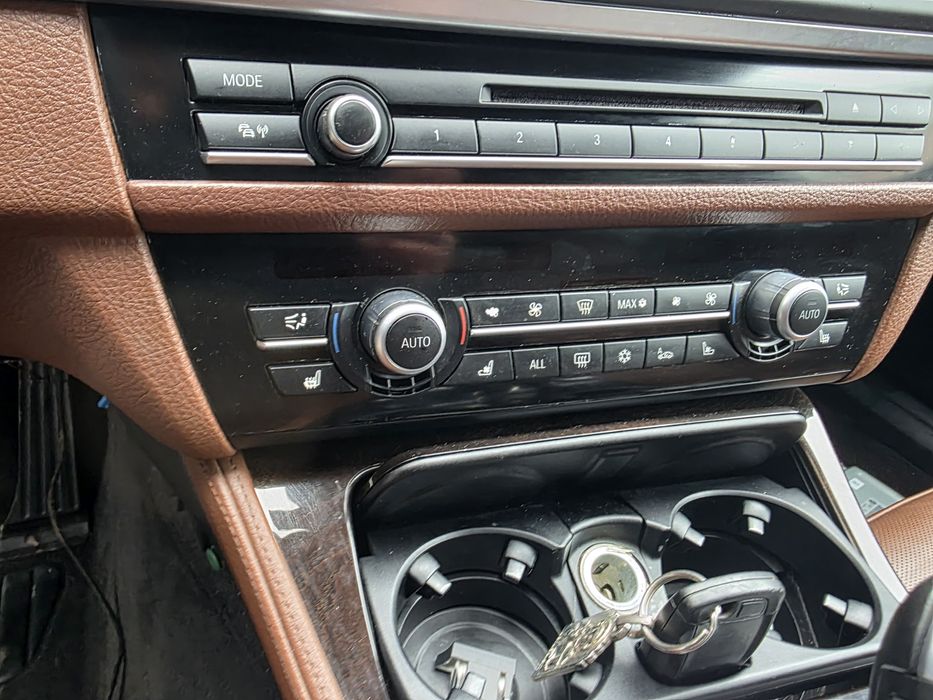 Dezmembrez gama bmw f