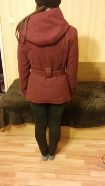 вълнено палто с качулка