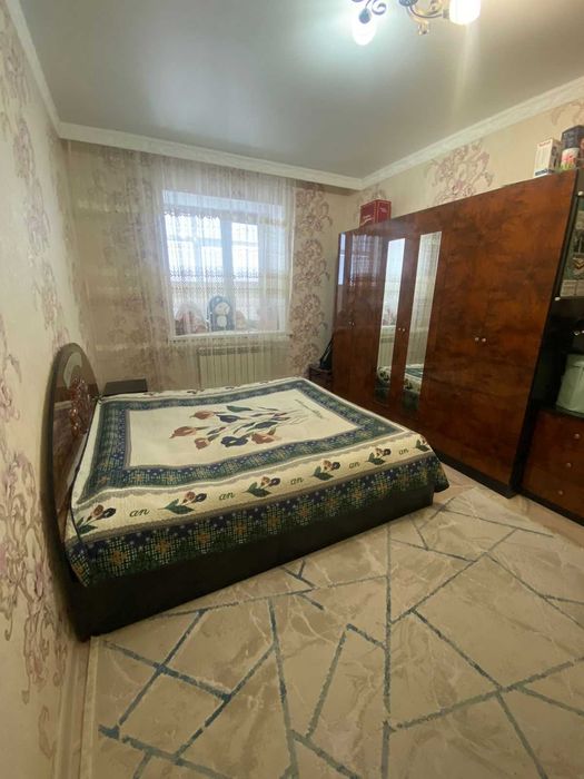 Продам 3 комн.кв. (Золотой Квартал)