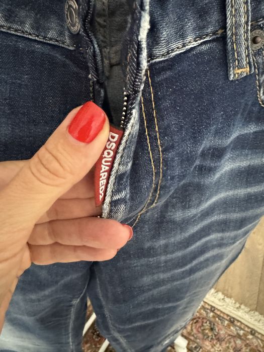 Джинцы DSQUARED2 новые