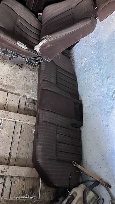 Мерседес 124 запчасть